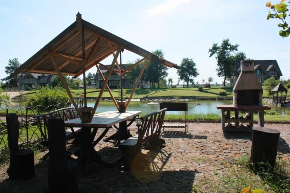 ホテル Pastoral Glamping Velikiy Les エクステリア 写真